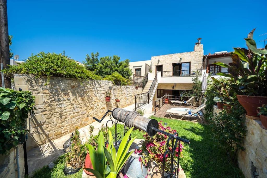 Arhontariki Luxury Apartment Panormos  Exterior photo