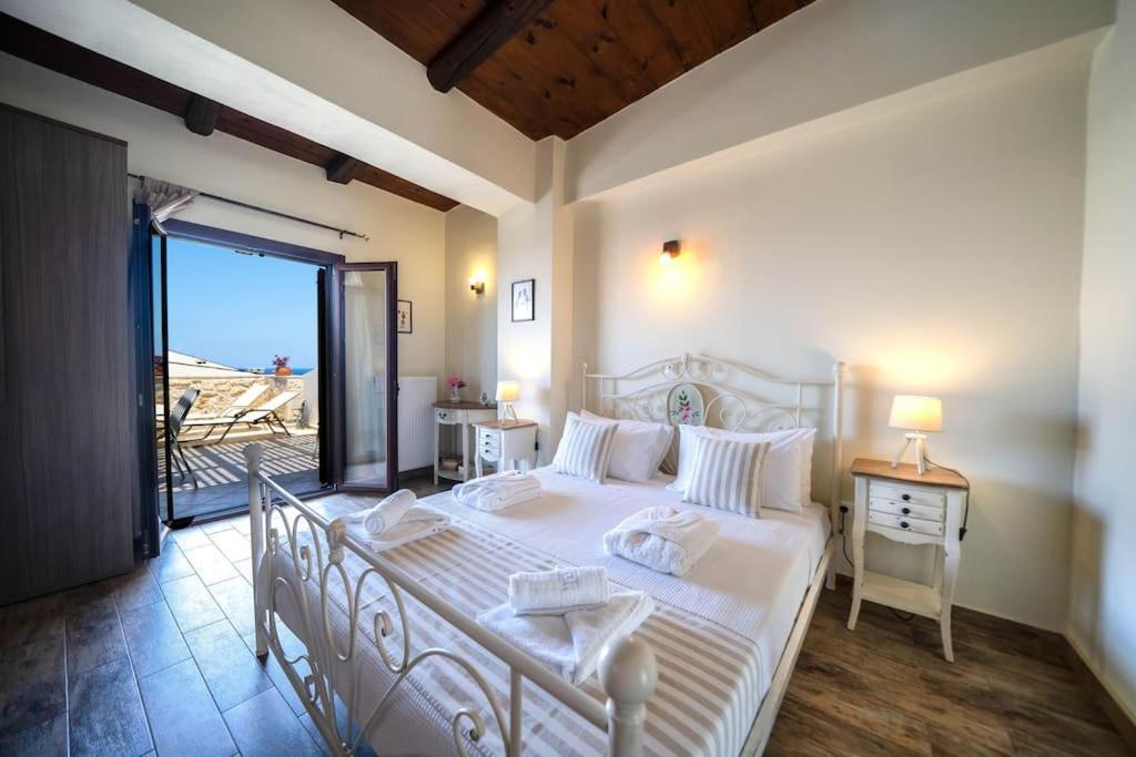 Arhontariki Luxury Apartment Panormos  Exterior photo